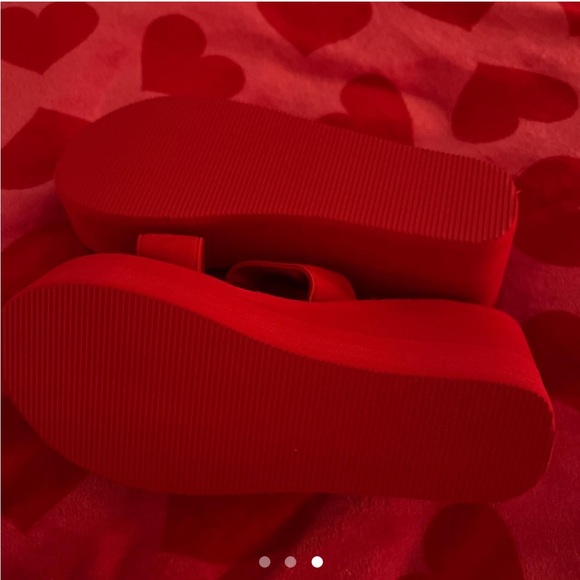 foam platforms - Picture 3 of 3